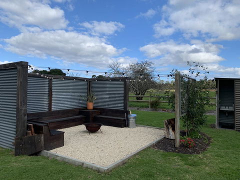 Chesterfarm And Stables - Darwin Holiday 0