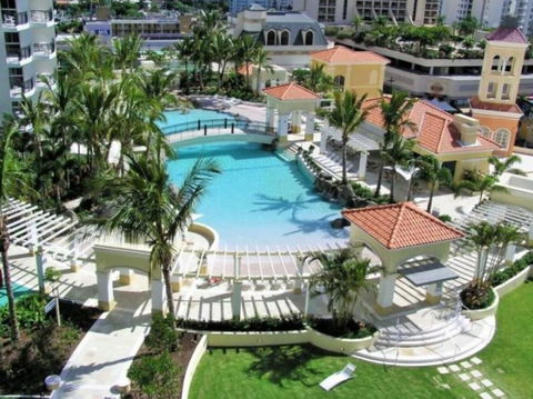 Chevron Renaissance Towers - Darwin Holiday 0