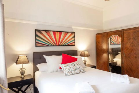 Chic 2 Bedroom Ground Floor Apartment In Trendy New Farm - Darwin Holiday 2