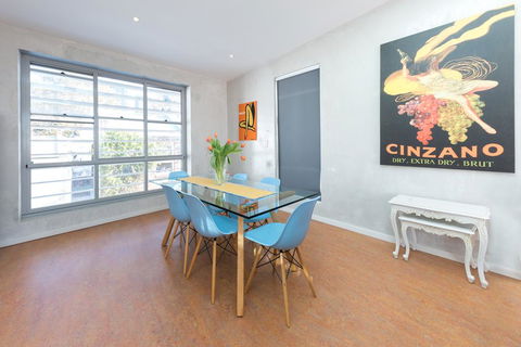 Chic East Sydney Pad - Darwin Holiday 3