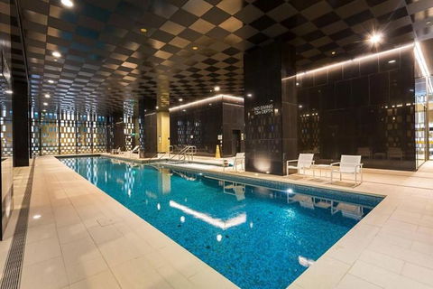Chic, Modern & Stylish.Stunning Views,Free Parking - Darwin Holiday 1