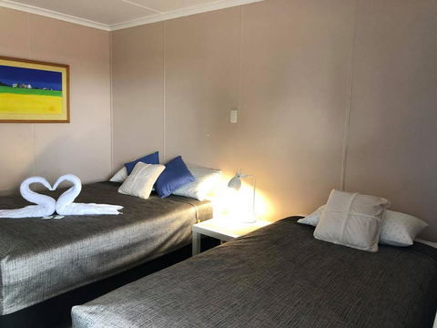 Childers Budget Accommodation - Darwin Holiday 0