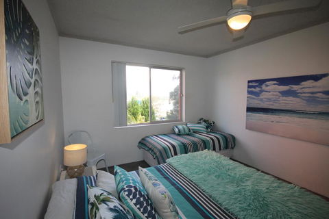 CHILL-OUT BEACHSIDE @ FORSTER - Darwin Holiday 2