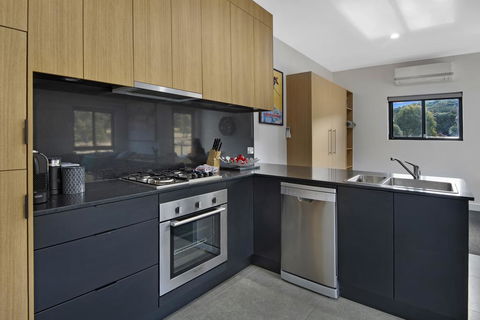 Chloe's Chalet - Darwin Holiday 3