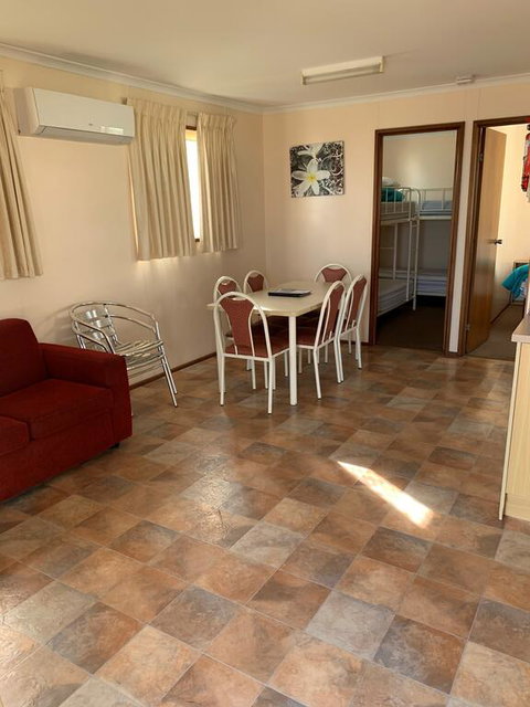 Christies Beach Tourist Park - Darwin Holiday 1