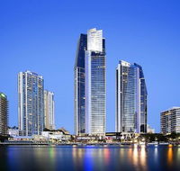 Circle On Cavill Sky Home- Holidays Gold Coast - Darwin Holiday