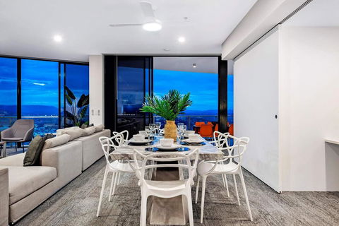 Circle On Cavill Subpenthouse - Darwin Holiday 3