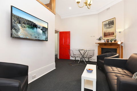 City Apartments At Cecil Mansions - Darwin Holiday 3