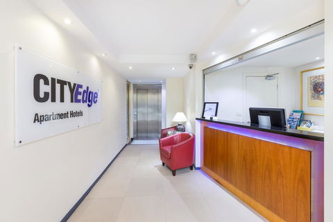 City Edge East Melbourne Apartment Hotel - Darwin Holiday 2