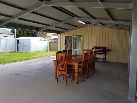 City Holiday Home Mildura - Darwin Holiday 1