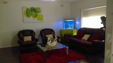 City Holiday Home Mildura - Darwin Holiday 3