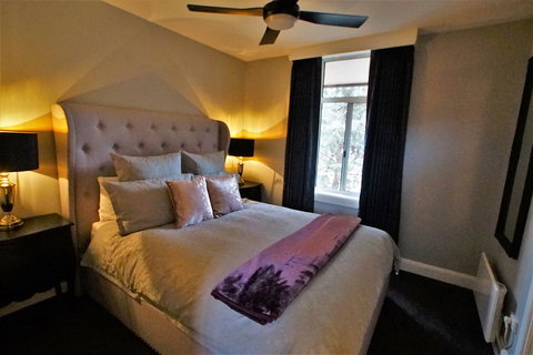 City Life Apartment-full Kitchen & Separate Bedroom - Darwin Holiday 3