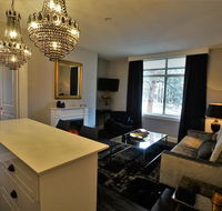 City Life Apartment-full kitchen  separate bedroom - Darwin Holiday