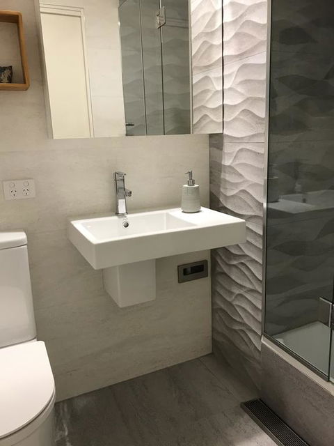 City/Beach New Apartment - Darwin Holiday 3
