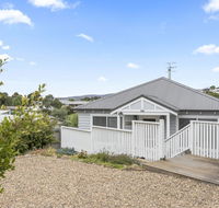 Claras cottage - Darwin Holiday