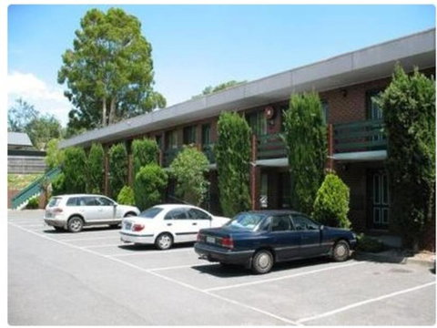 Classic Queen Room 2 In Oakleigh - Darwin Holiday 1