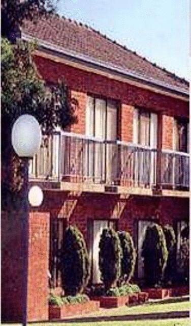 Clayton Monash Motor Inn & Serviced Apartments - Darwin Holiday 3
