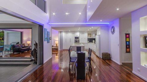 Clear Island Cove - Darwin Holiday 1