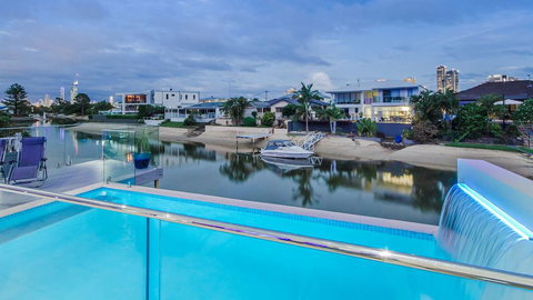 Clear Island Cove - Darwin Holiday 2