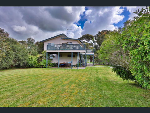 Cloudbreak At Inverloch - Pet Friendly Near Beach - Darwin Holiday 1
