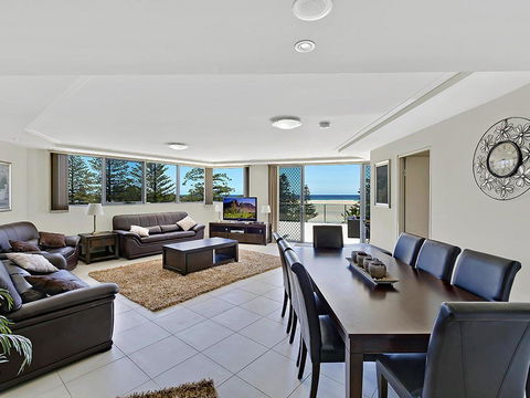 Coast Luxury Apartment Penthouse 23 - Darwin Holiday 0