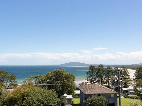 Coastal Calm - Relax, Revive, Rejuvenate - Darwin Holiday 3