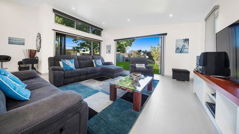 Coastal Haven - Darwin Holiday 2