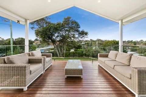 Coastal Living - Darwin Holiday 0
