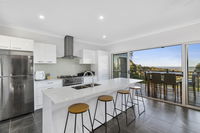 Coastal View Mountain Side Country Escspe