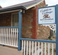 Cobblers Cottage BB - Darwin Holiday