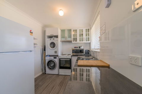 Cole House Apartments - Darwin Holiday 1