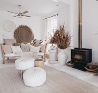 Collective Retreat - Charming Holiday Escape - Darwin Holiday