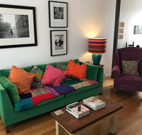 Colourful Darlinghurst Home In Perfect Location by Hyde Park - Darwin Holiday
