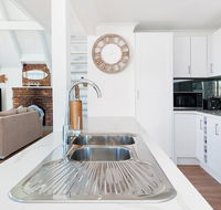 Combined Kingsley Beach House - Darwin Holiday