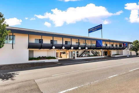 Comfort Inn & Suites Manhattan - Darwin Holiday 1