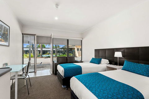 Comfort Inn & Suites Manhattan - Darwin Holiday 3