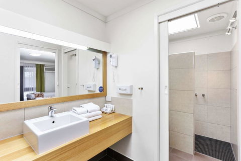 Comfort Inn Botanical - Darwin Holiday 3