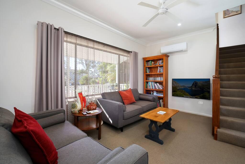 Berkeley Vale NSW Darwin Holiday