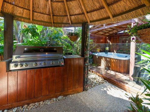 Como Palm Retreat - Tropical Oasis - Darwin Holiday 3