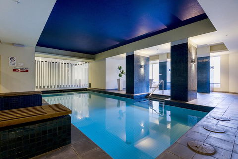 Complete Host Southpoint Apartments - Darwin Holiday 3