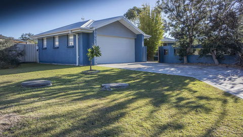 Conley Ave 8 Pet Friendly - OUTSIDE Only - Darwin Holiday 1