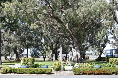 Cooee Motel - Darwin Holiday 2