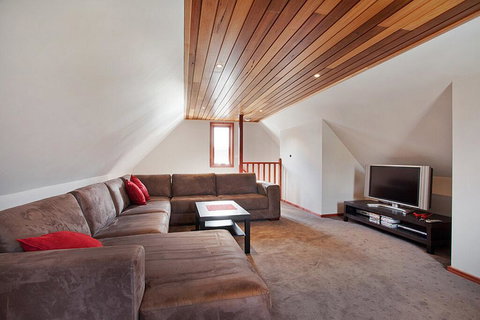 Cool Change - Darwin Holiday 1