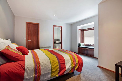 Cool Change - Darwin Holiday 2