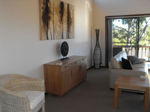 Coolabah Court Merimbula - Darwin Holiday 2