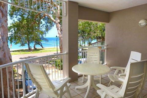 Coral Horizons - Darwin Holiday 0
