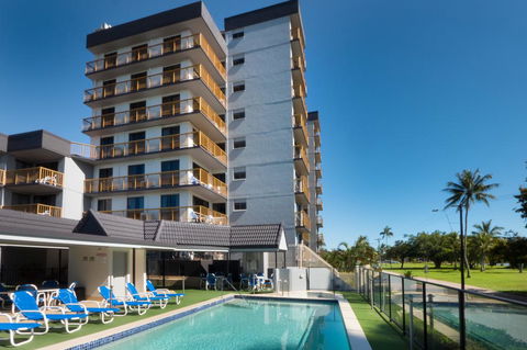 Coral Towers Holiday Suites - Darwin Holiday 0