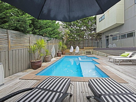 Corfu Sorrento - Darwin Holiday 2