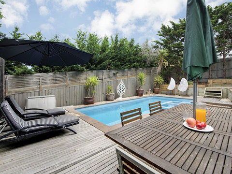 Corfu Sorrento - Darwin Holiday 1