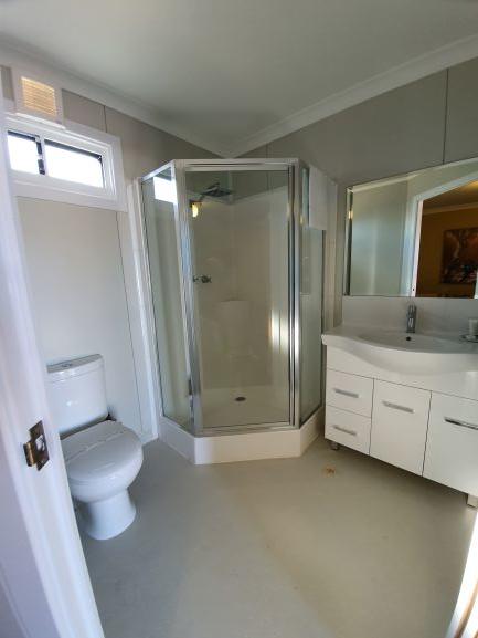 Cornwall House Accommodation - Darwin Holiday 2